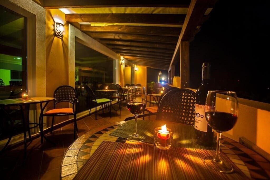 Апартаменты Montinho de Ouro 4*