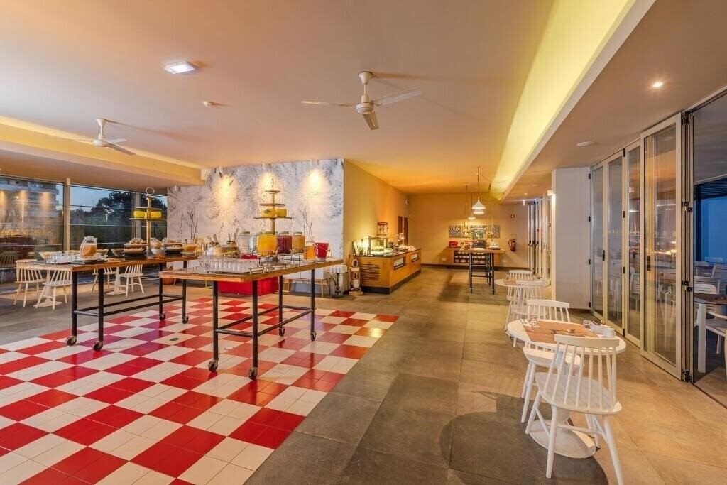 Вид Pestana Alvor South Beach Premium Suite 4*