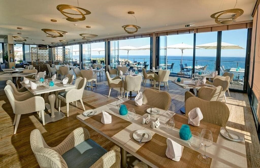 Апартаменти Alisios 4*