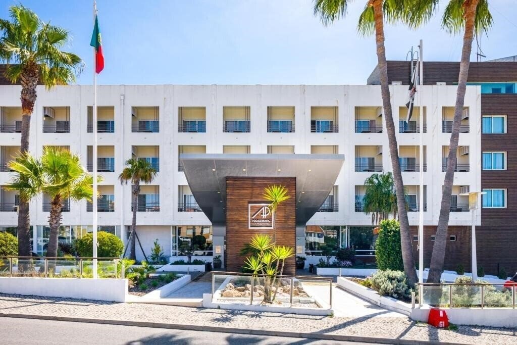 Панорама Maria Nova Lounge Hotel 4*