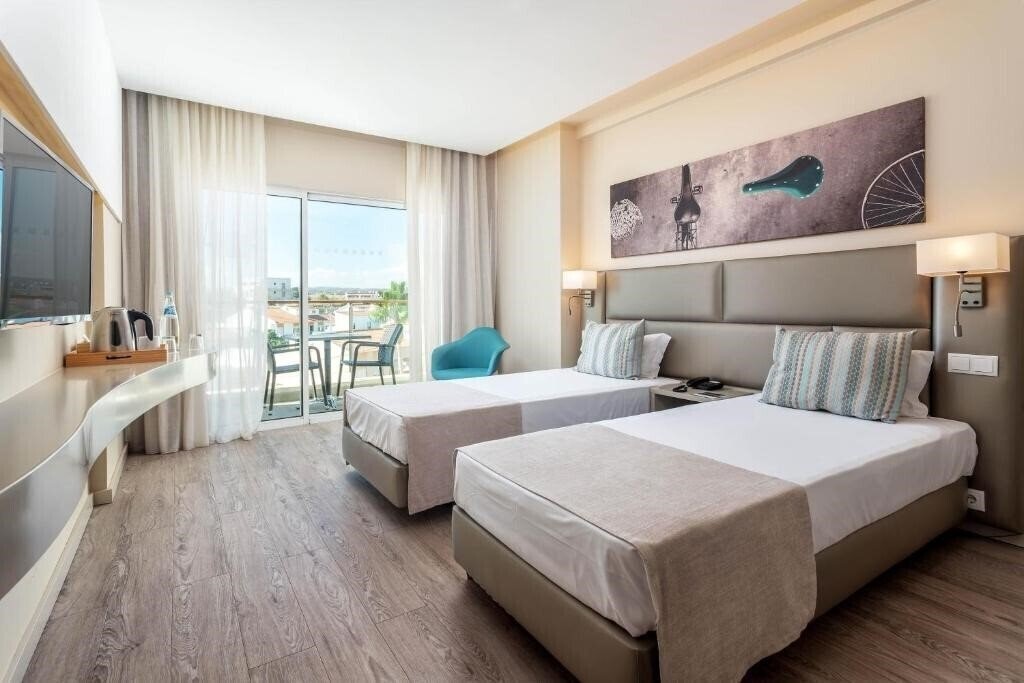 Территория Maria Nova Lounge Hotel 4*