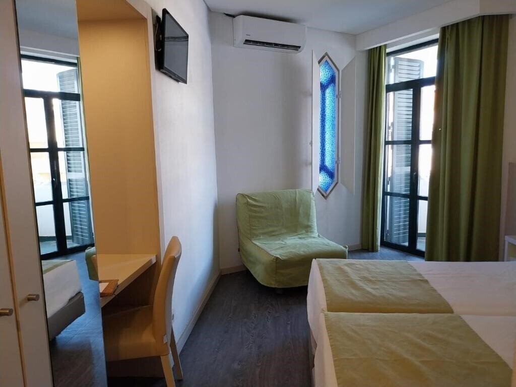 Панорама Navegadores 4*