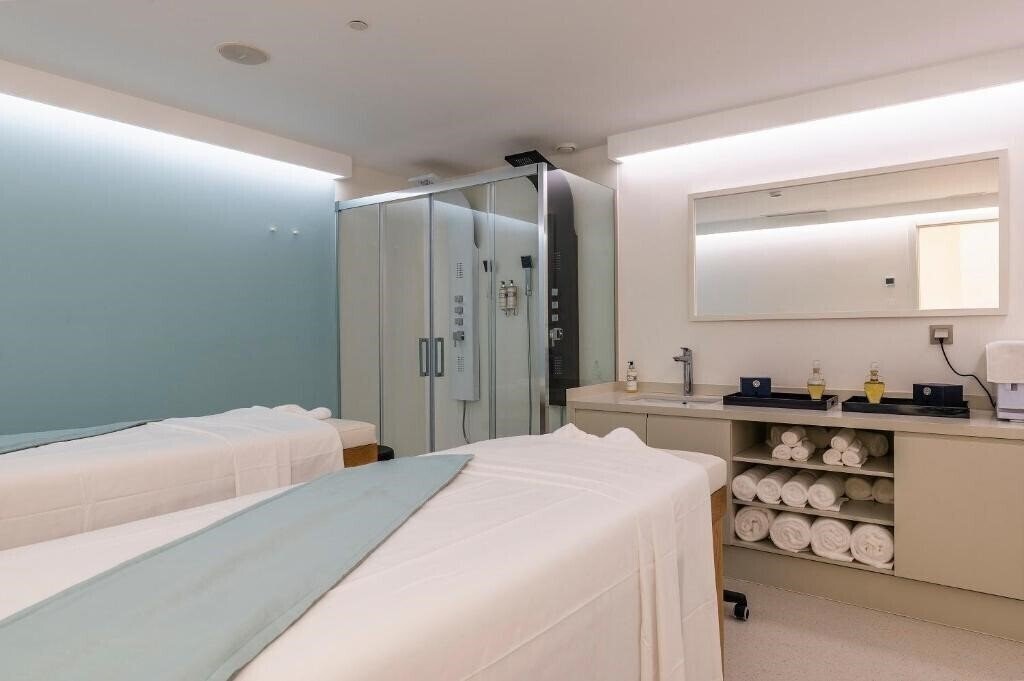 Фотография Regency Salgados & SPA 4*