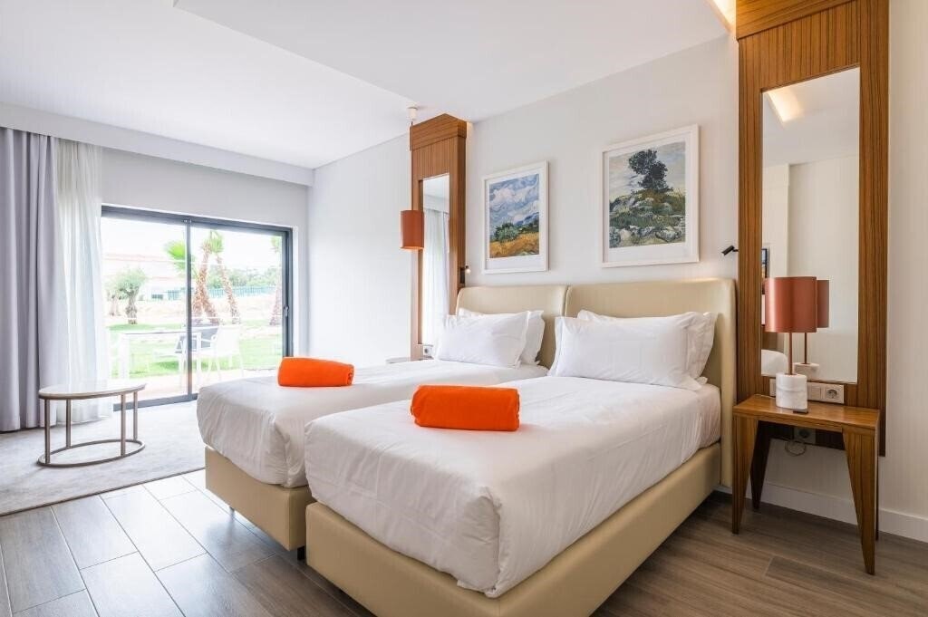 Территория Regency Salgados & SPA 4*