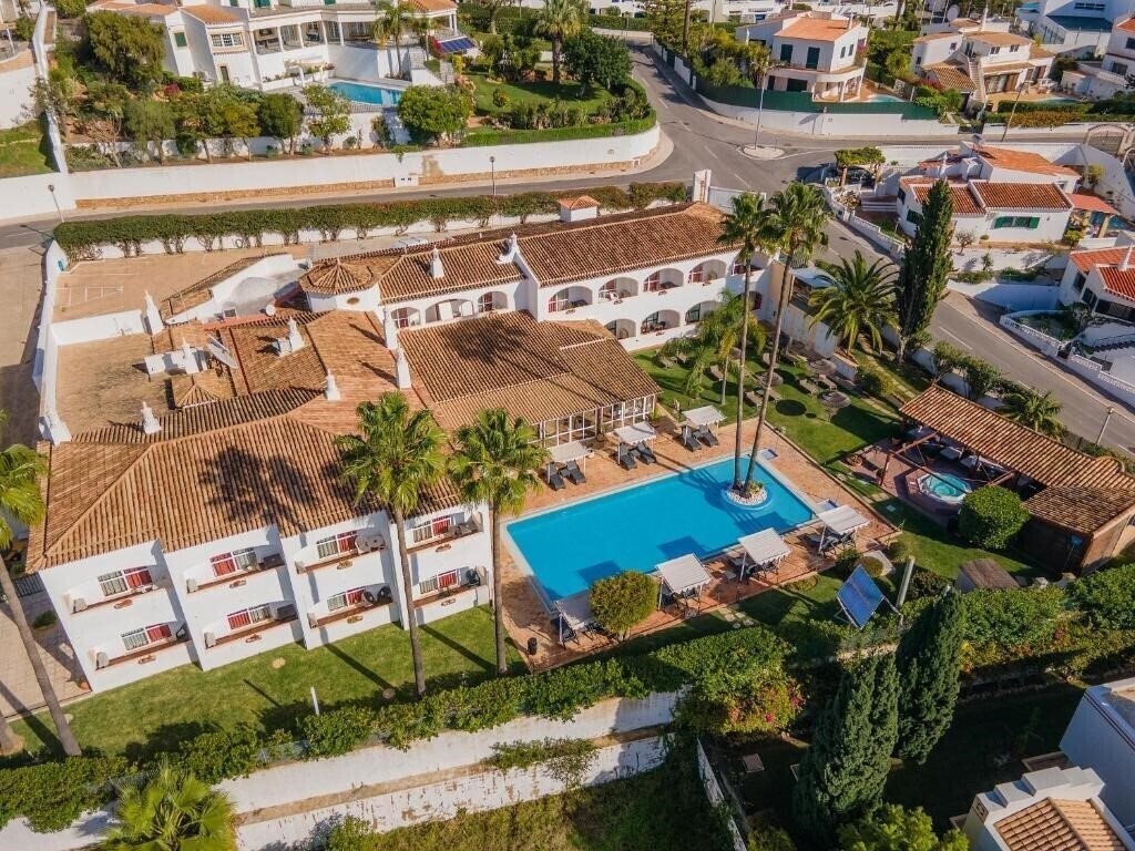 Отель Cerro Da Marina 4*