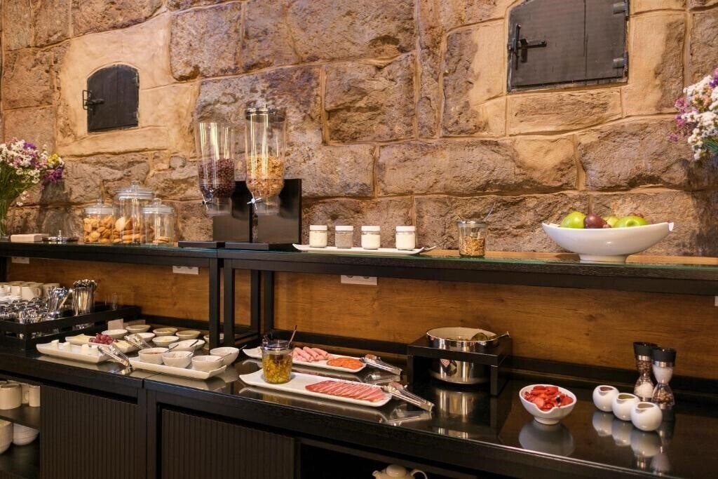 Территория Azores Book Hotel 4*