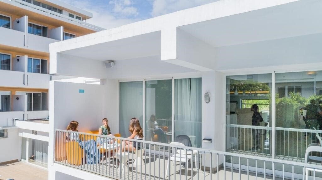 Апартаменты Londres 3*