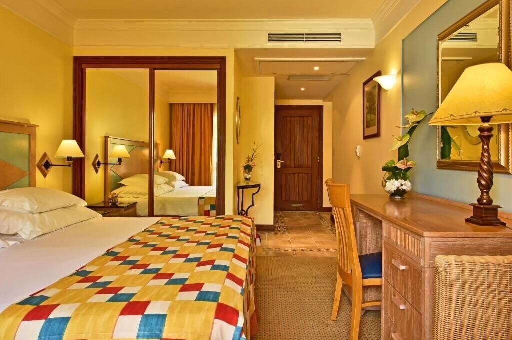 Апартаменты Pestana Miramar Garden & Ocean Resort 4*