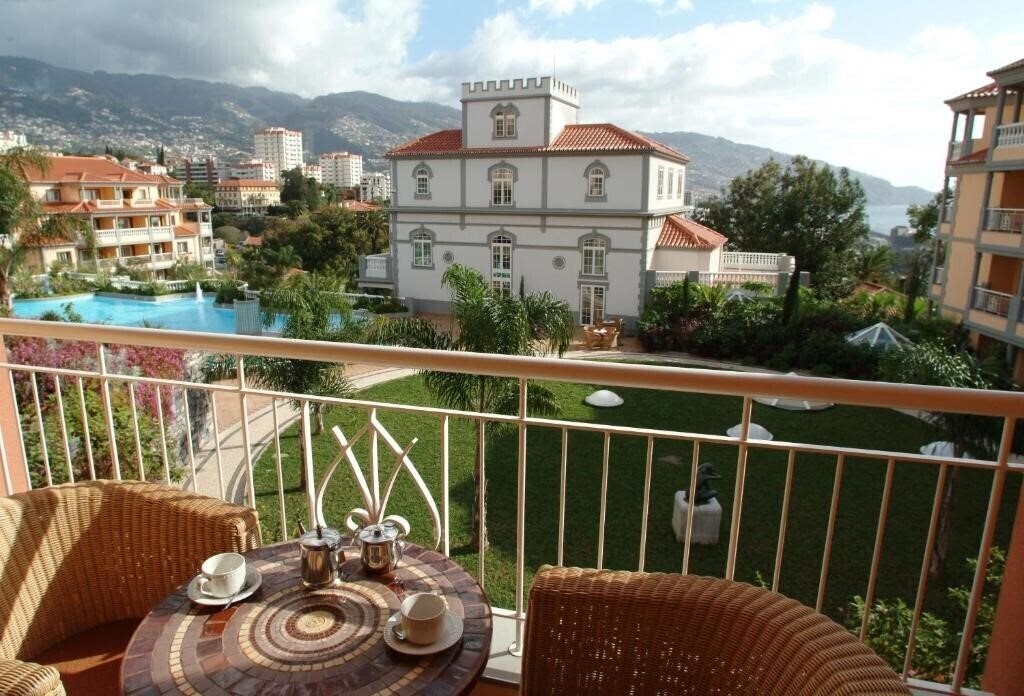 Панорама Pestana Miramar Garden & Ocean Resort 4*