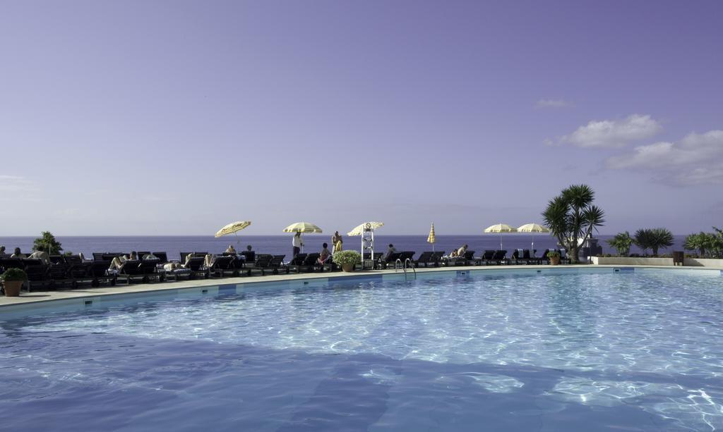 Панорама Pestana Palms Ocean Apart 4*