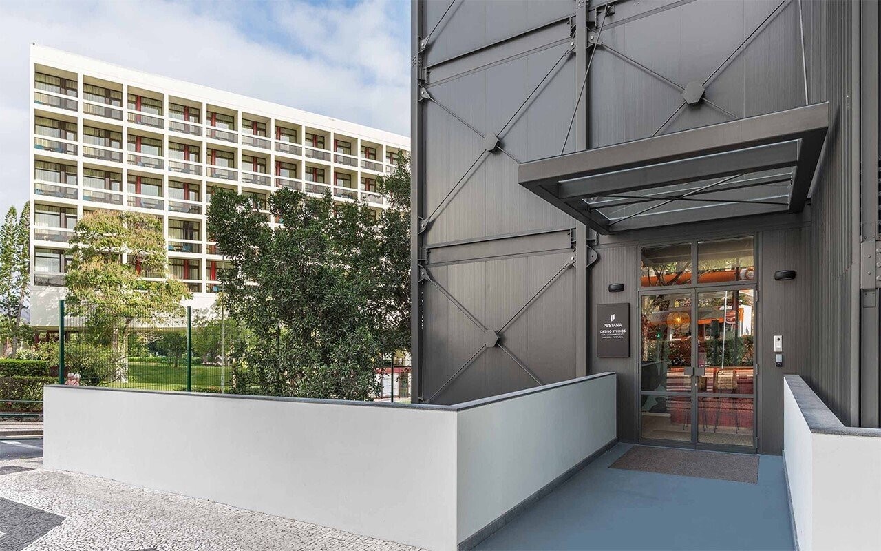 Вид Pestana Casino Studios 5*