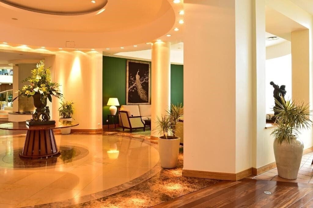 Апартаменты Pestana Grand Premium Ocean Resort 5*