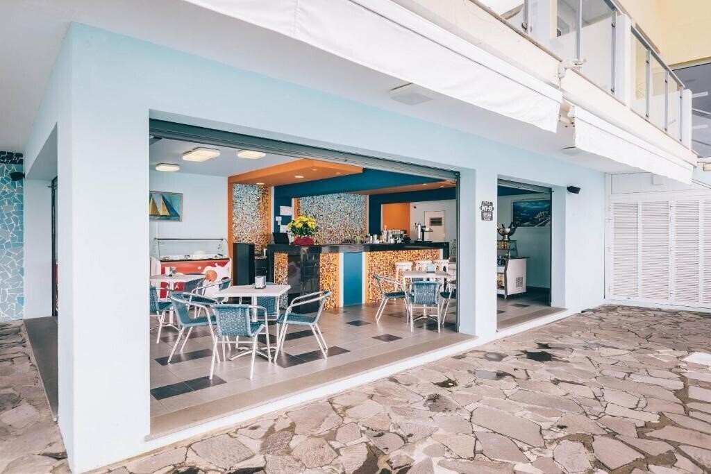 Вид Muthu Raga Madeira Hotel 4*