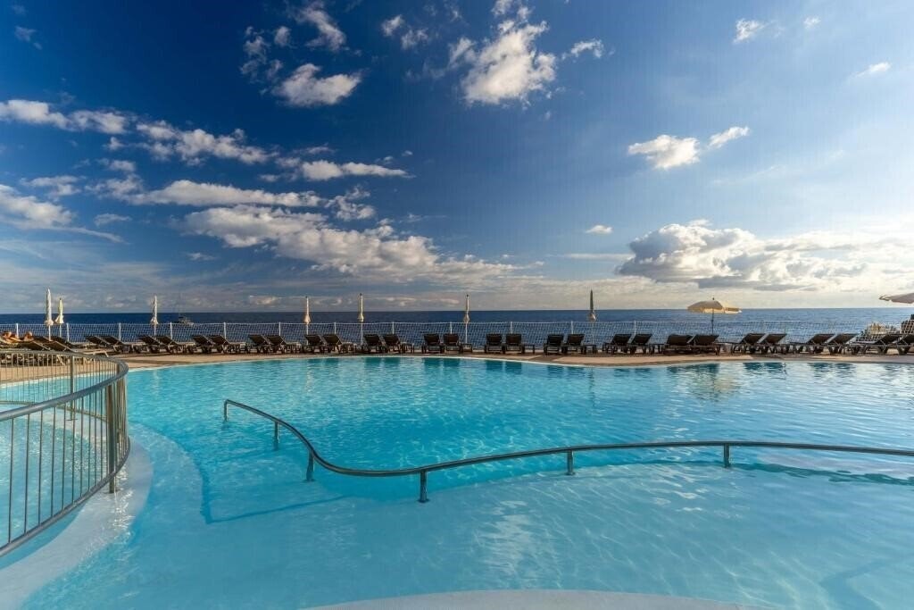 Изображение Pestana Vila Lido Madeira 5*