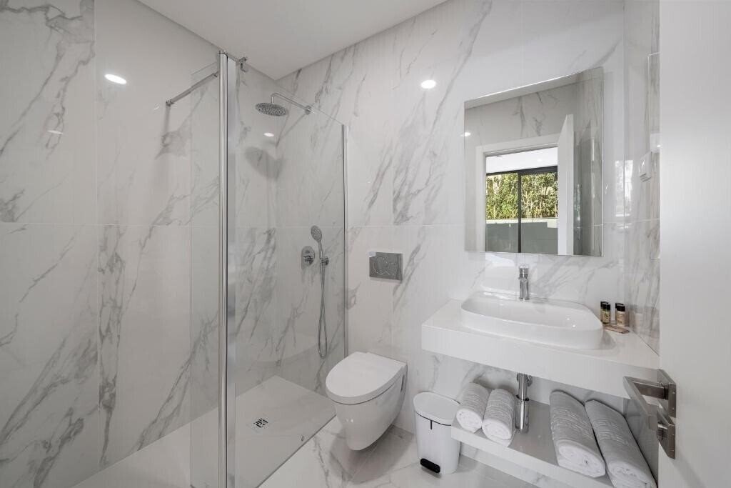 Фотографія Apartamentos Monumental Plaza 3*