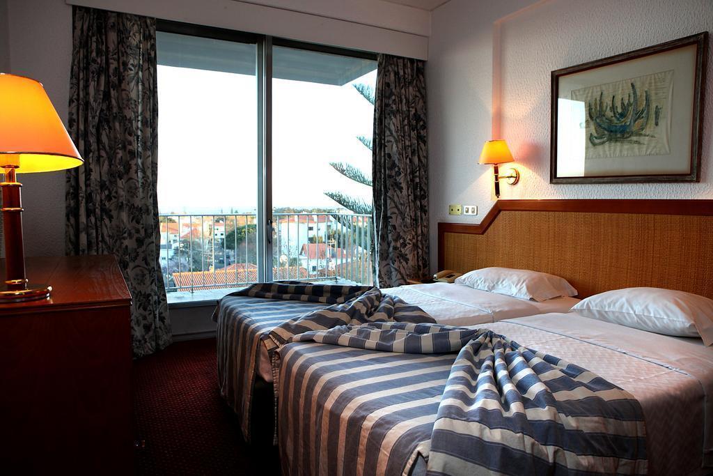 Отель Hotel Cidadela 3*