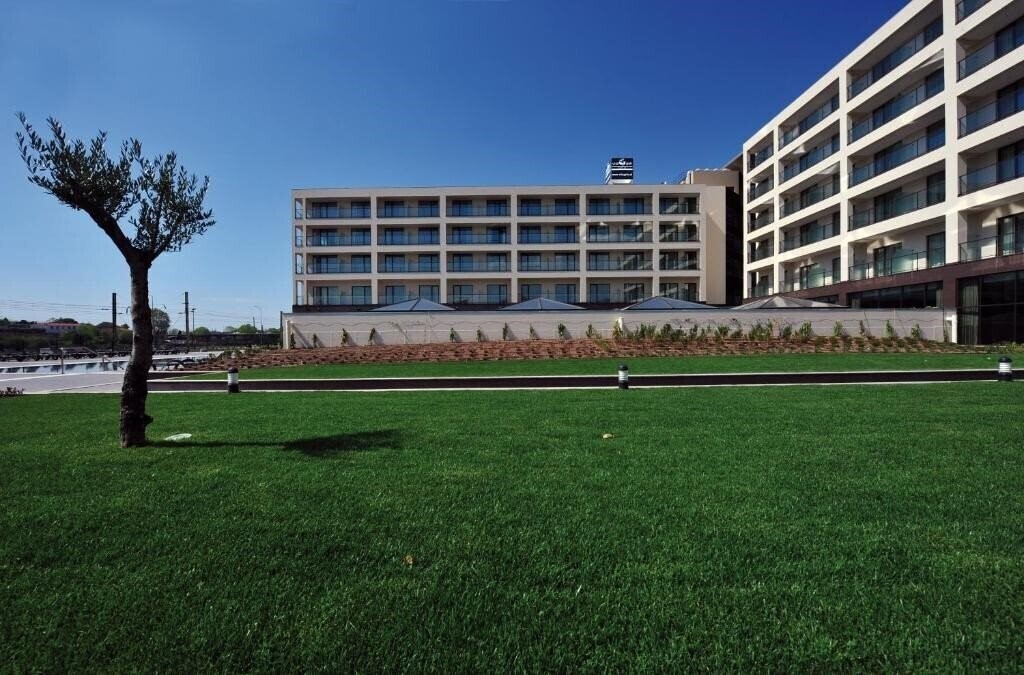 Вид Vila Gale Coimbra 4*