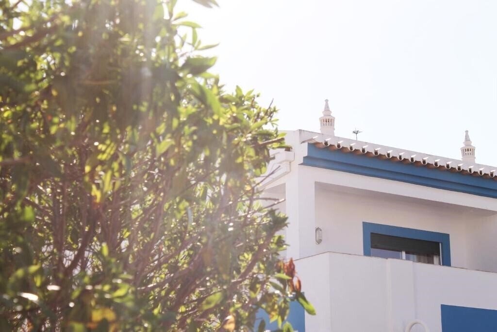 Картинка Oasis Beach Apartments 3*
