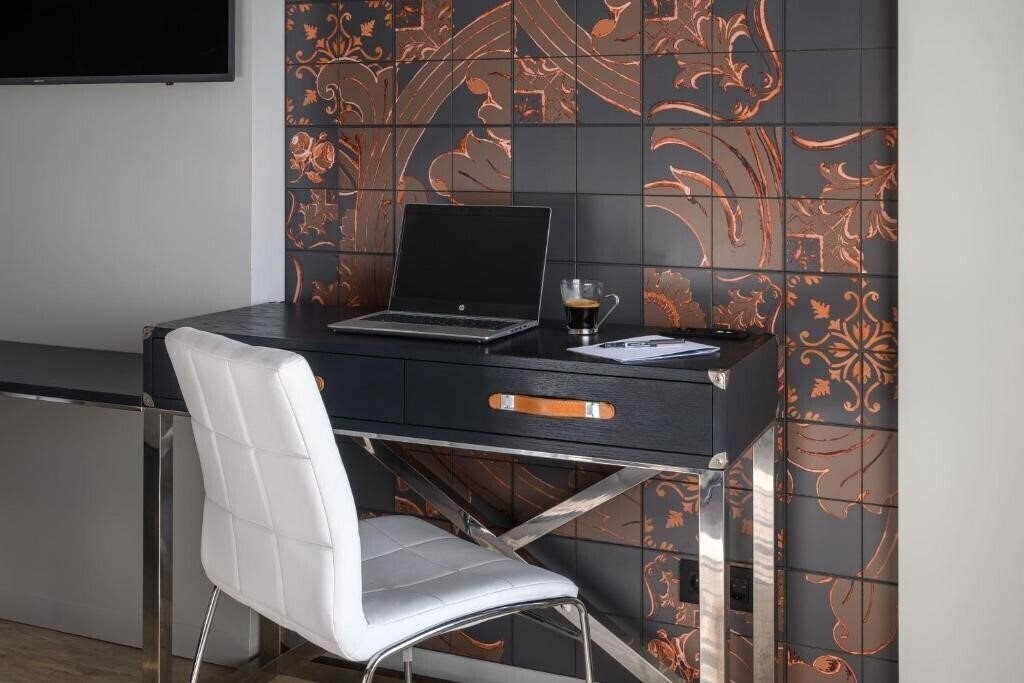 Апартаменты Melia Lisboa Aeroporto 4*