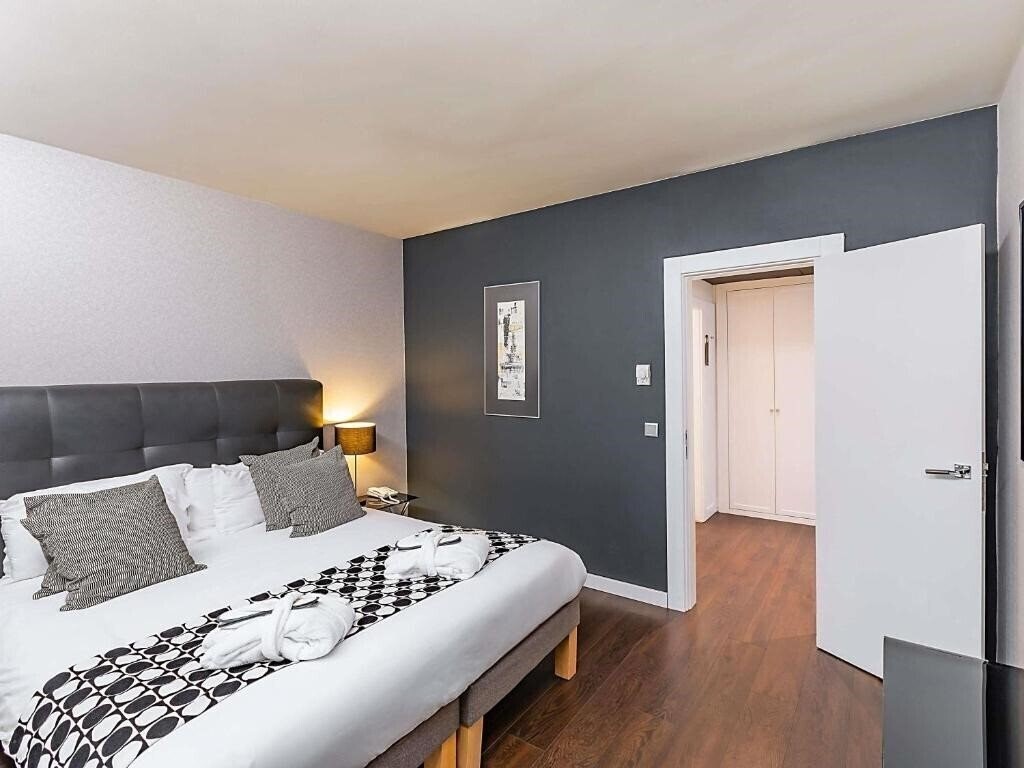 Панорама Mercure Lisboa 4*