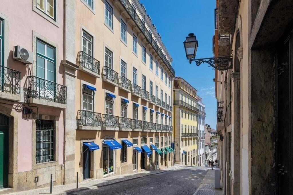 Картинка Martinhal Lisbon Chiado Family Suites 5*