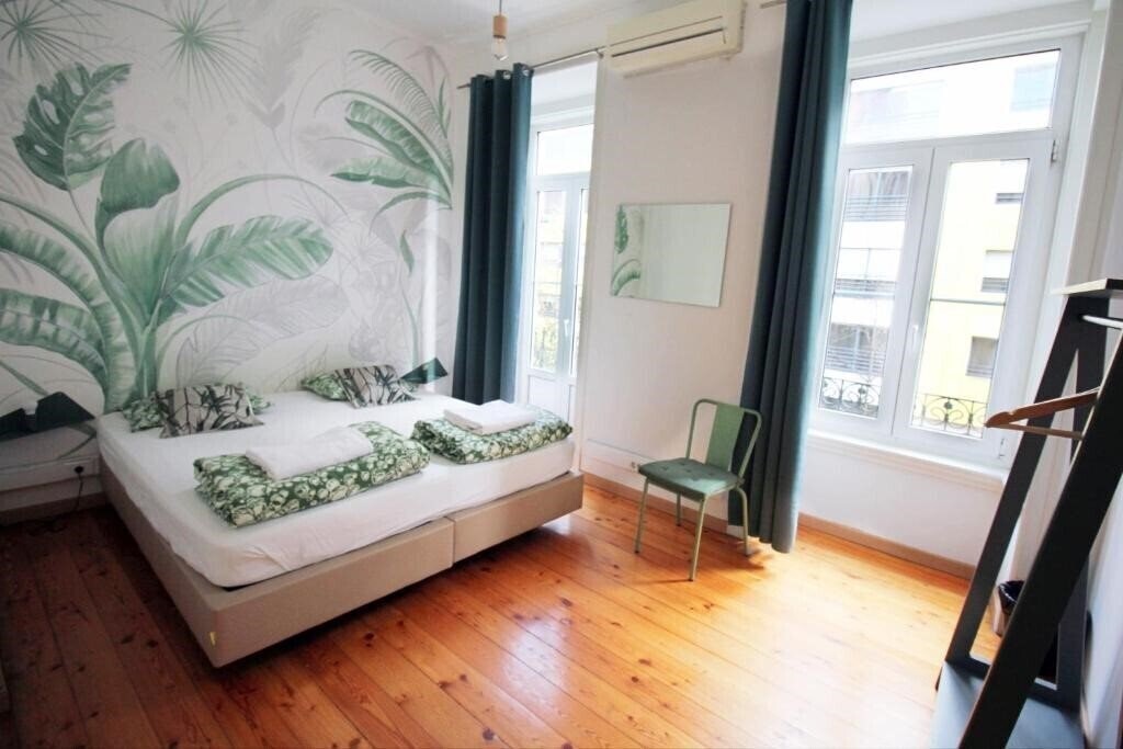 Готель Hub Lisbon Patio Hostel Apt апартаменты