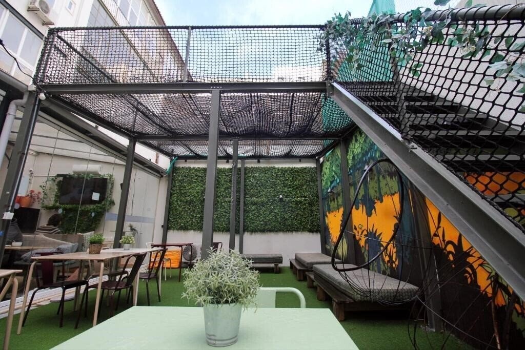 Фотографія Hub Lisbon Patio Hostel Apt апартаменты