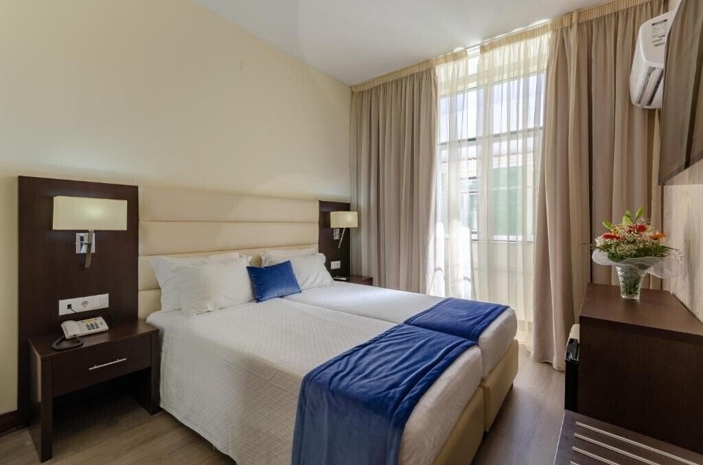 Территория LX Rossio Hotel 1*