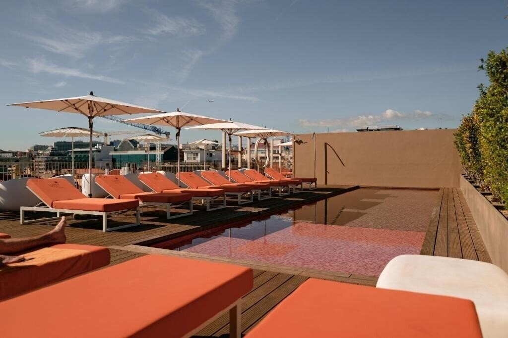 Панорама Lumen 4*