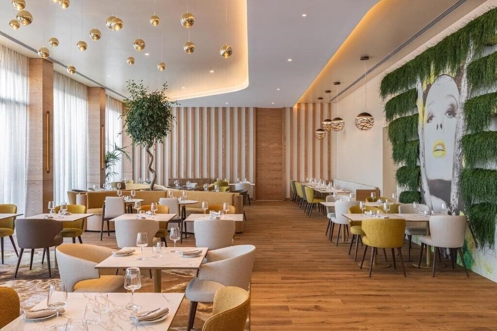 Панорама Hyatt Regency Lisbon 5*