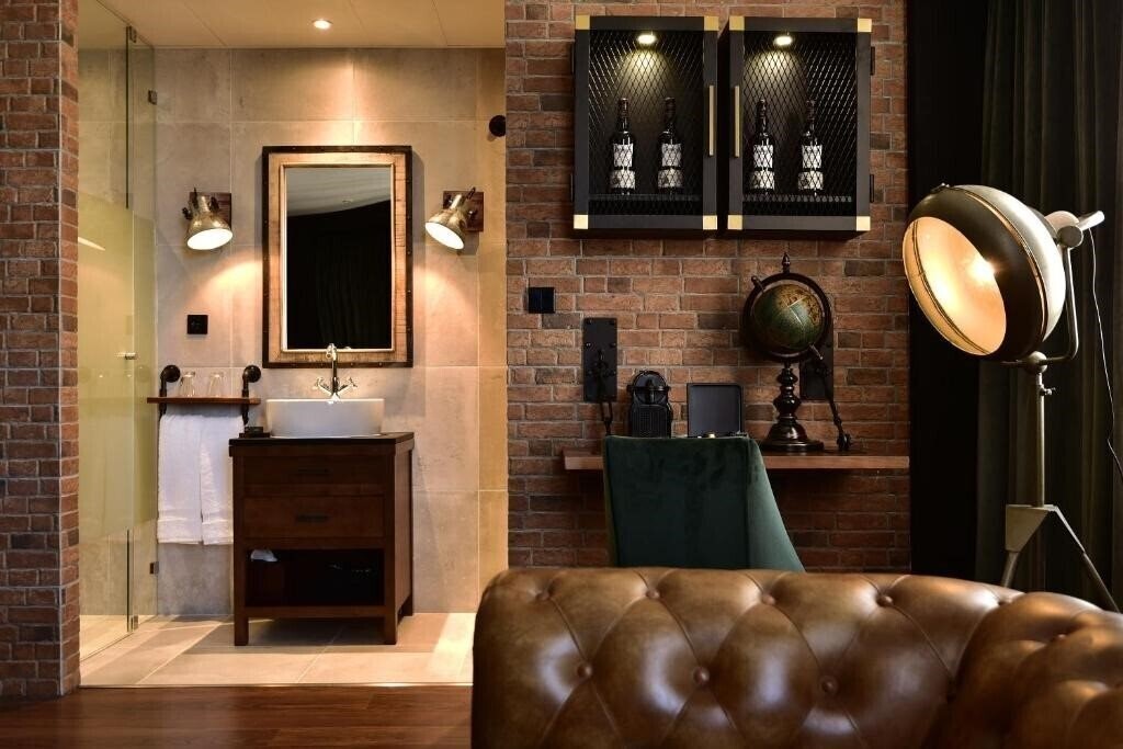 Территория Maxime Hotel 4*