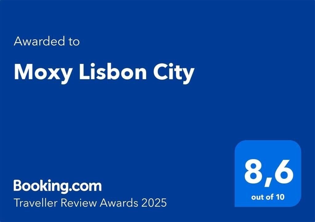 Картинка Moxy Lisbon City 3*