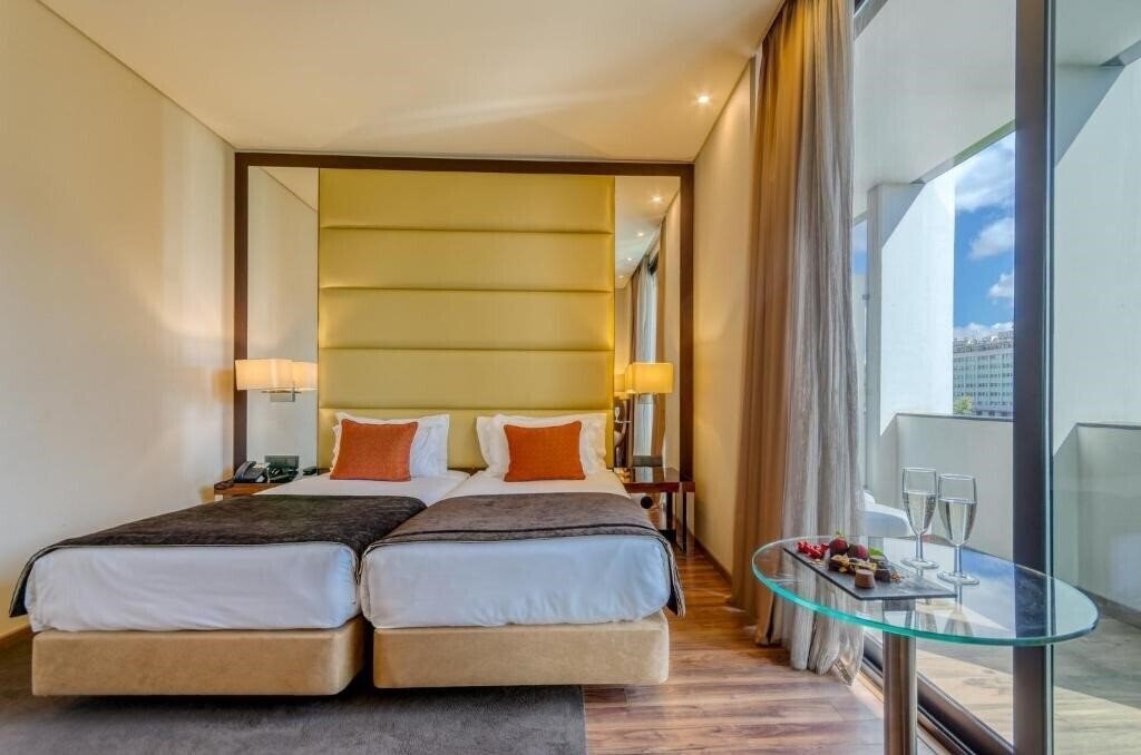 Фото Turim Av Liberdade 4*