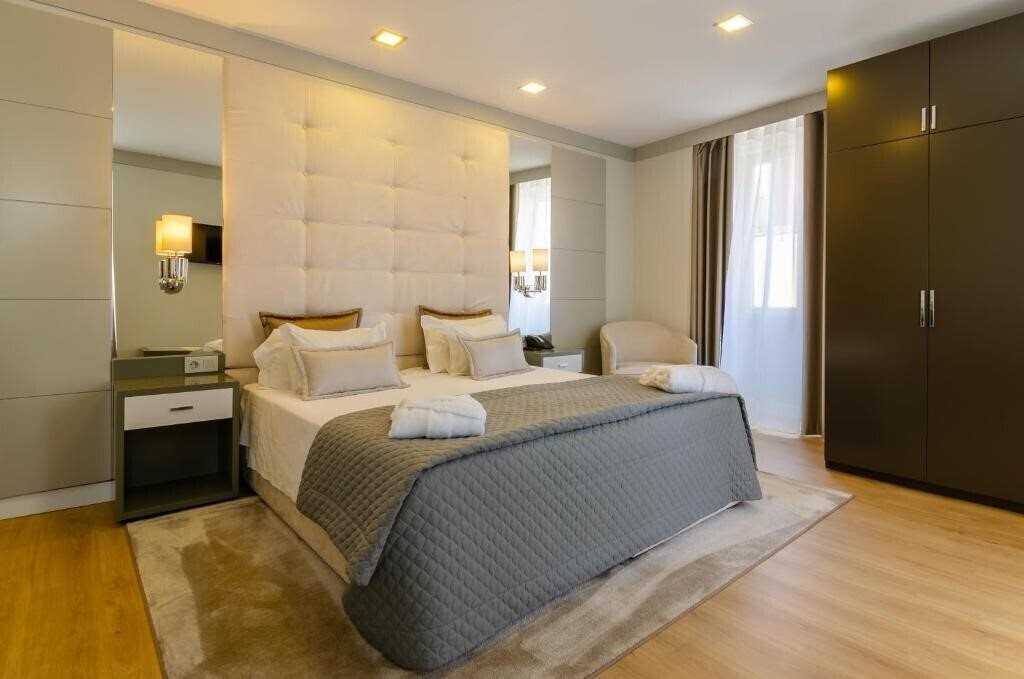 Апартаменты Borges Chiado 3*