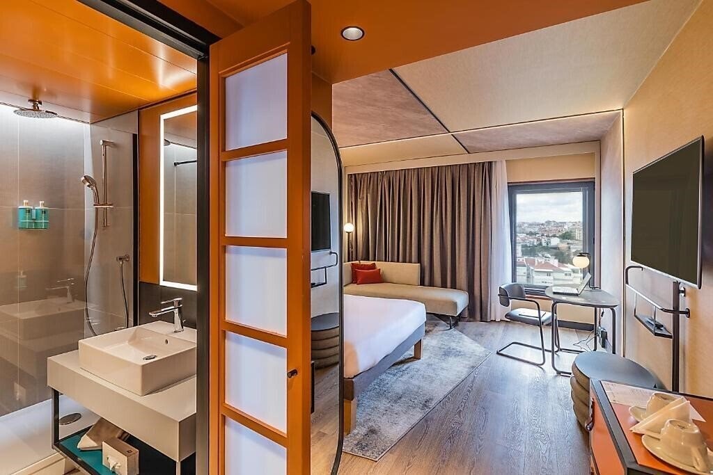 Отель Novotel Lisboa 4*