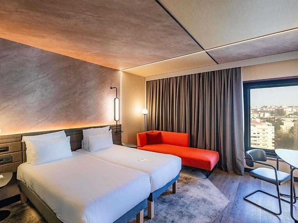 Вид Novotel Lisboa 4*