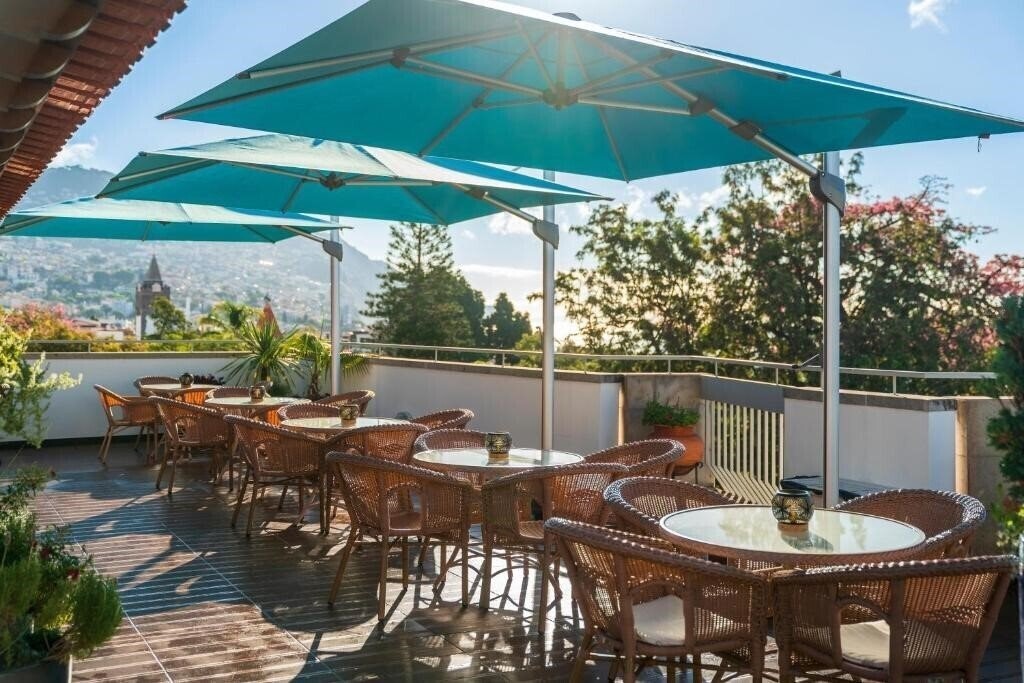 Апартаменты Hotel Madeira 3*