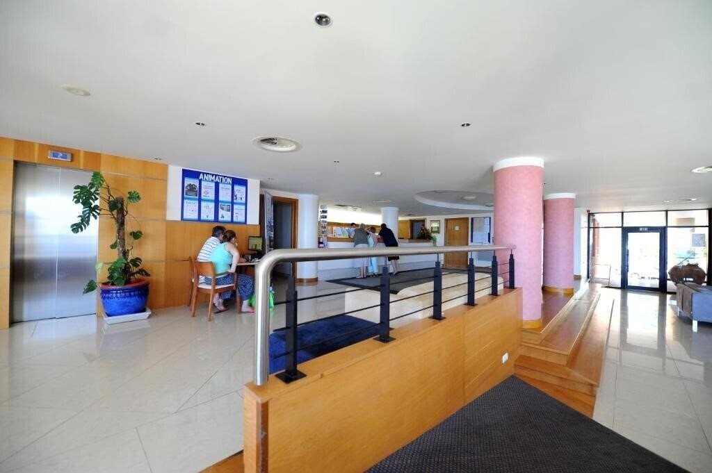 Апартаменти Monte Mar Palace 4*