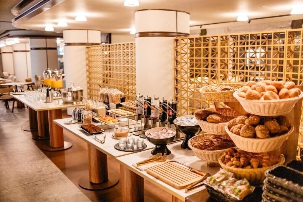 Територія Duas Torres 4*