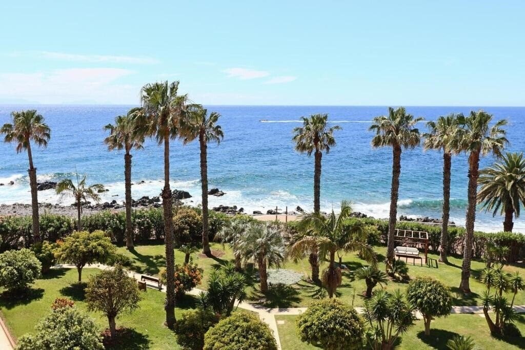 Панорама The Views Oasis 4*