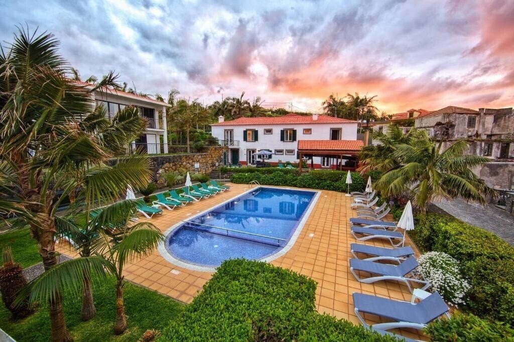 Панорама Casa Da Capelinha 4*