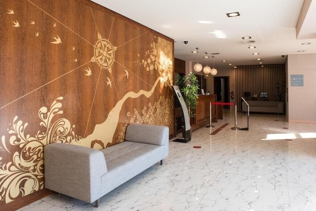 Територія Eurostars Oporto 4*