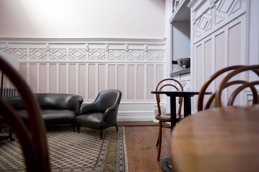 Вид Grande Hotel De Paris 3*