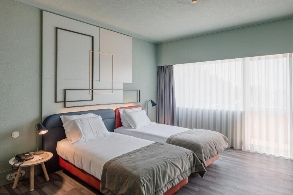 Апартаменти Axis Ofir Beach Resort 4*