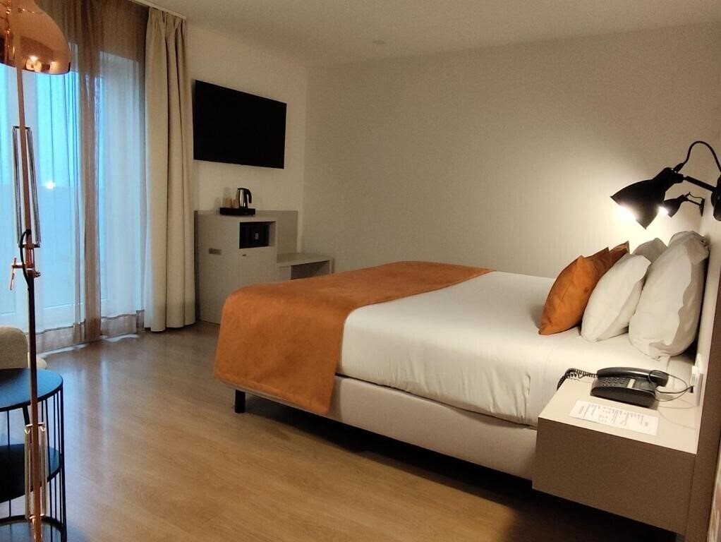 Панорама Cliphotel Gaia Porto 3*