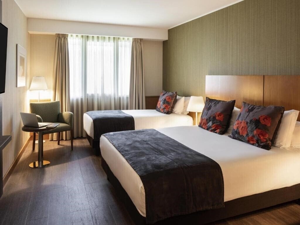 Вид Mercure Porto Gaia 4*