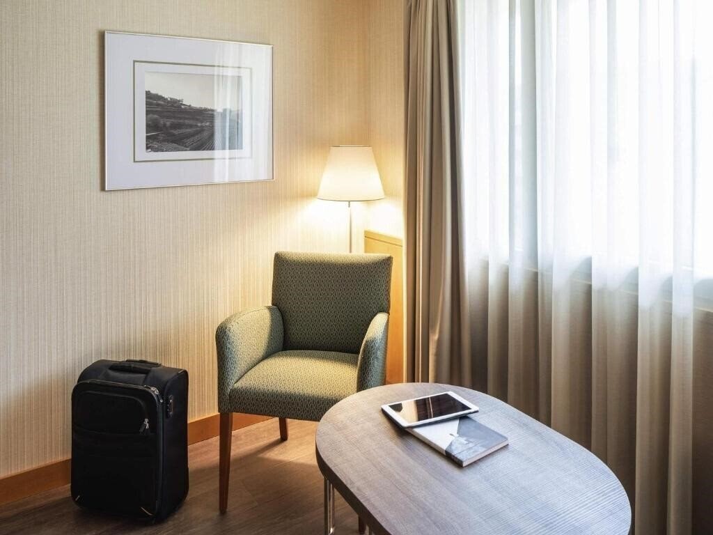 Территория Mercure Porto Gaia 4*