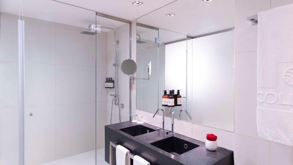 Панорама Nh Collection Porto Batalha 4*