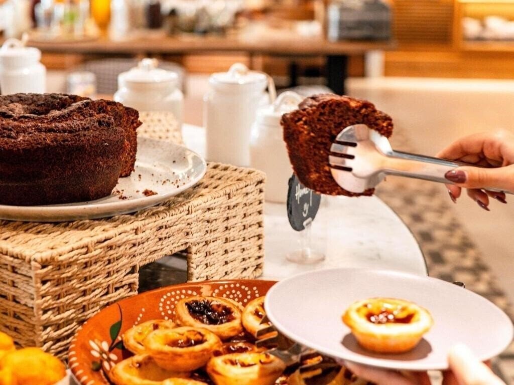 Отель Mercure Porto Centro Aliados 4*
