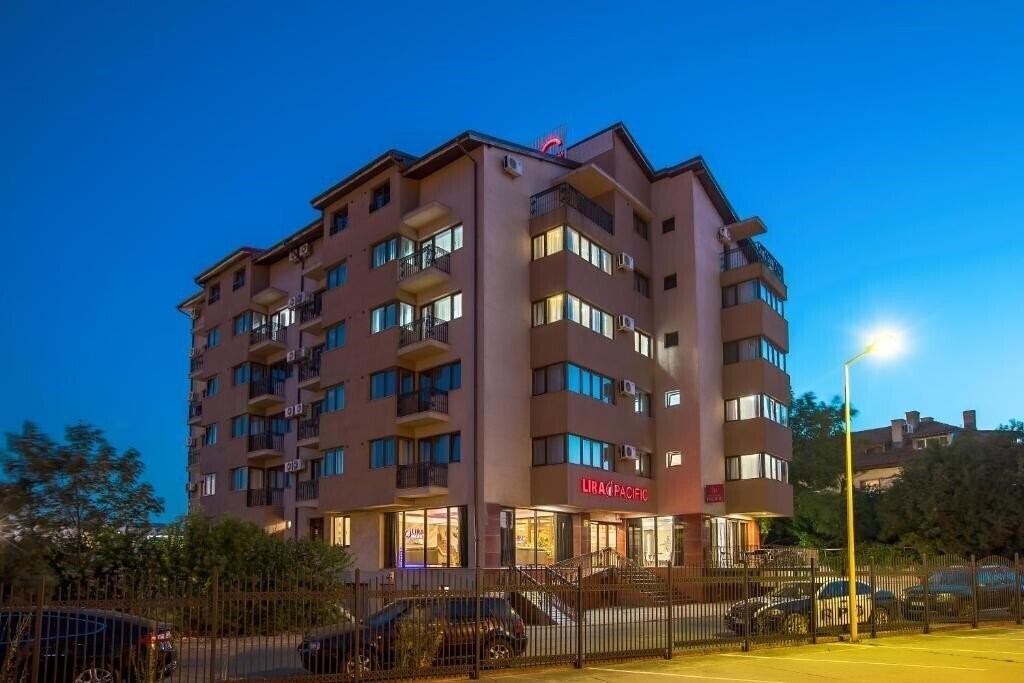 Фотография Pacific Aparthotel 3*
